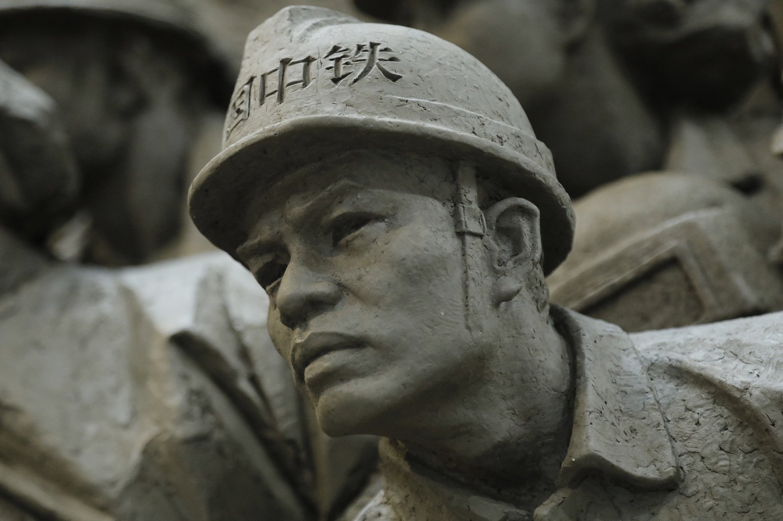 吊装工人 侧面